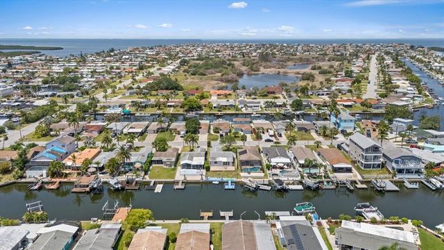 5106 BLUE HERON DRIVE, New Port Richey, FL 34652
