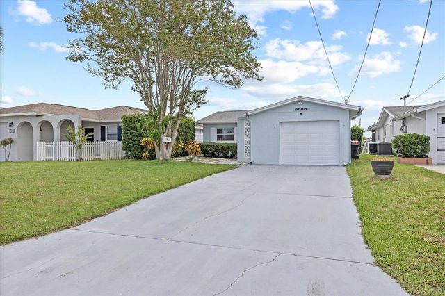5106 BLUE HERON DRIVE, New Port Richey, FL 34652