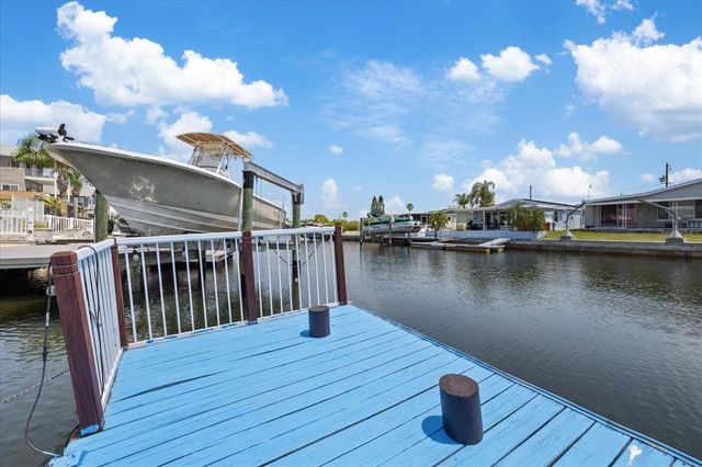 5106 BLUE HERON DRIVE, New Port Richey, FL 34652