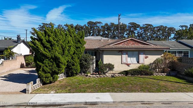 3820 S J Street, Oxnard, CA 93033
