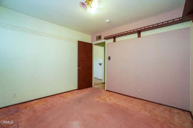 3820 S J Street, Oxnard, CA 93033