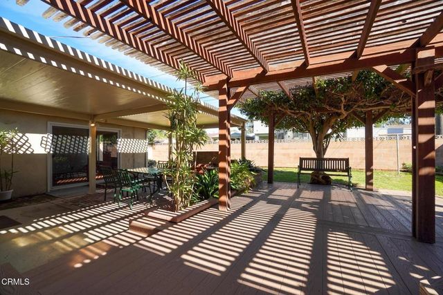 3820 S J Street, Oxnard, CA 93033