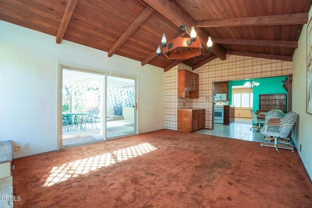 3820 S J Street, Oxnard, CA 93033