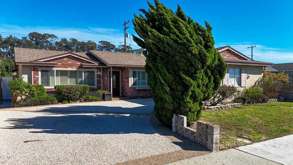 3820 S J Street, Oxnard, CA 93033