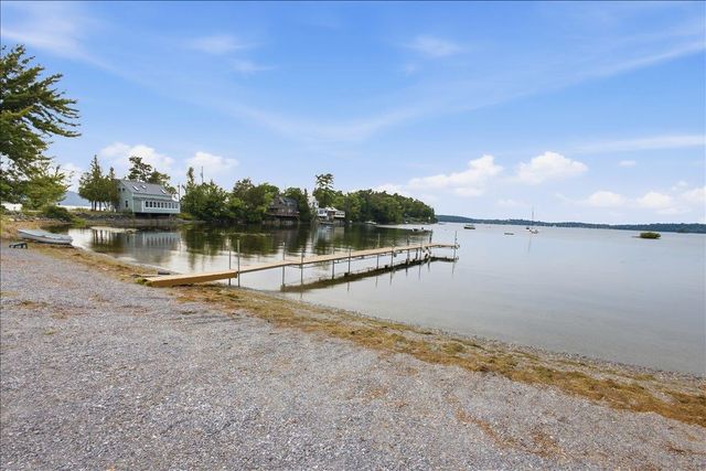285 East Road, Ferrisburgh, VT 05473