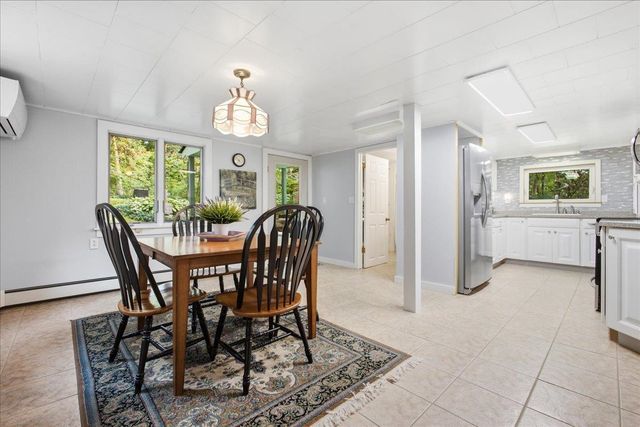 285 East Road, Ferrisburgh, VT 05473