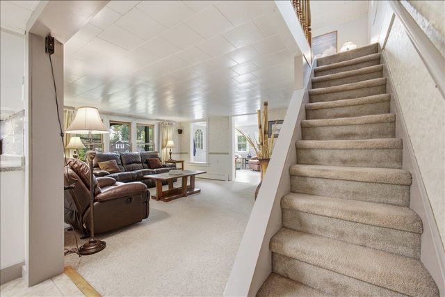 285 East Road, Ferrisburgh, VT 05473