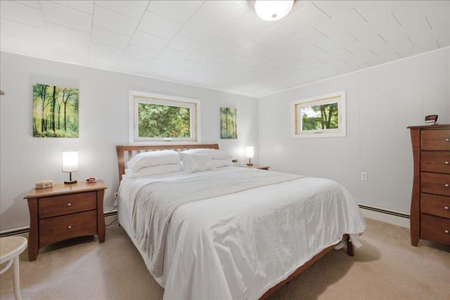 285 East Road, Ferrisburgh, VT 05473