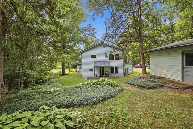 285 East Road, Ferrisburgh, VT 05473
