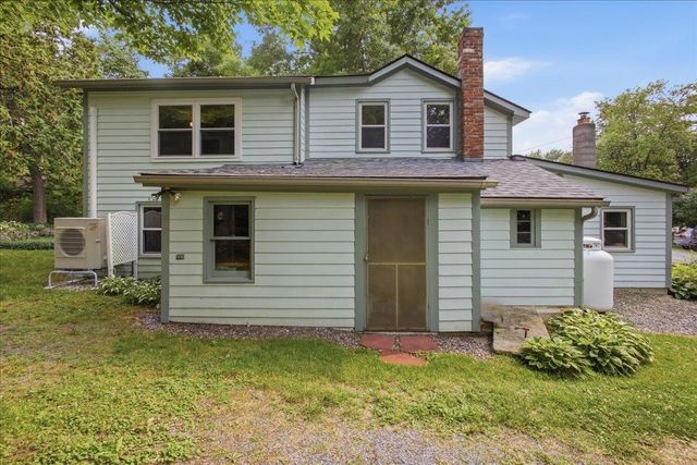 285 East Road, Ferrisburgh, VT 05473