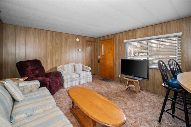 17622 E Cowley Ave, Spokane Valley, WA 99016