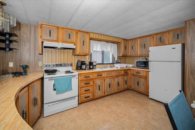 17622 E Cowley Ave, Spokane Valley, WA 99016