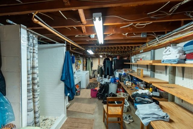 130 Loretta St, Woodbridge Twp., NJ 08861