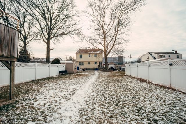 130 Loretta St, Woodbridge Twp., NJ 08861