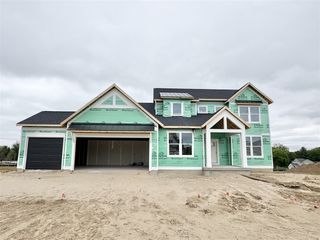 7106 Kettle Dale Avenue, Alto, MI 49302
