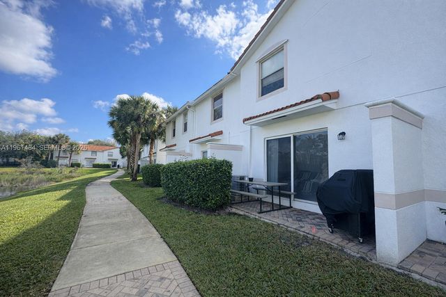 22129 Majestic Woods Way, Boca Raton, FL 33428