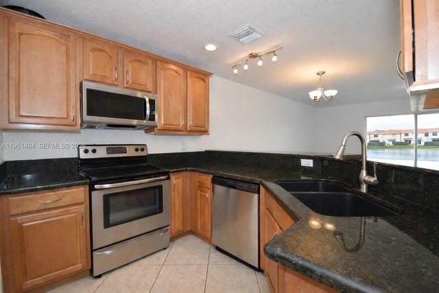 22129 Majestic Woods Way, Boca Raton, FL 33428