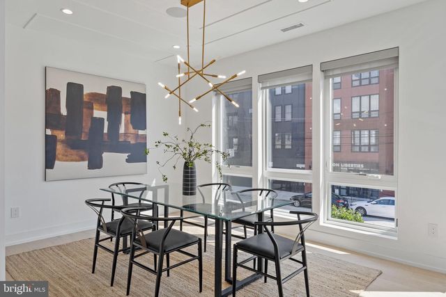 527 BROWN ST, Philadelphia, PA 19123