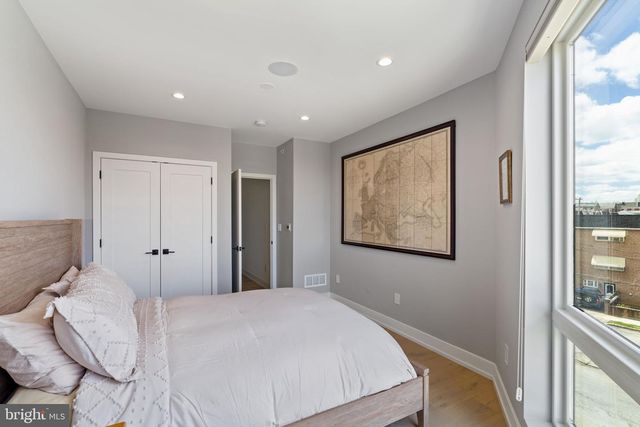 527 BROWN ST, Philadelphia, PA 19123