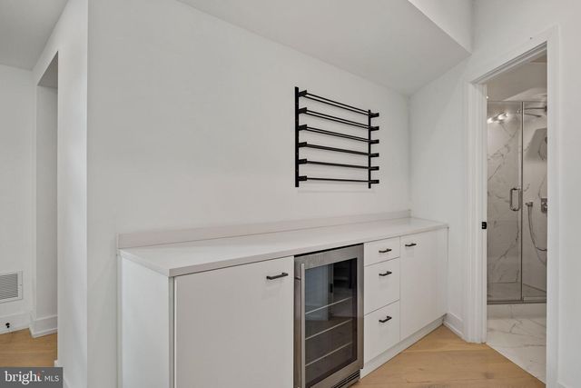 527 BROWN ST, Philadelphia, PA 19123