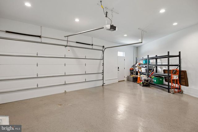 527 BROWN ST, Philadelphia, PA 19123