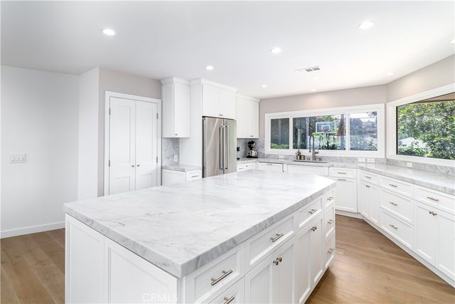 3546 Berry Drive, Studio City, CA 91604