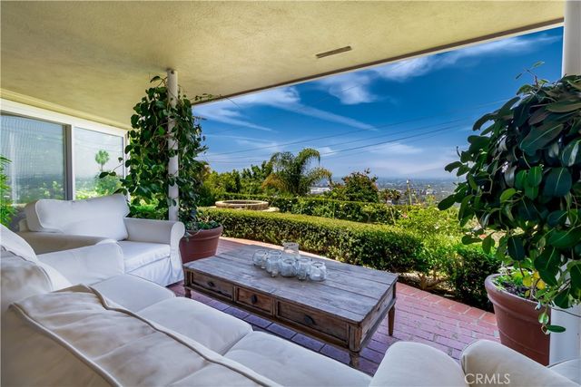 3546 Berry Drive, Studio City, CA 91604