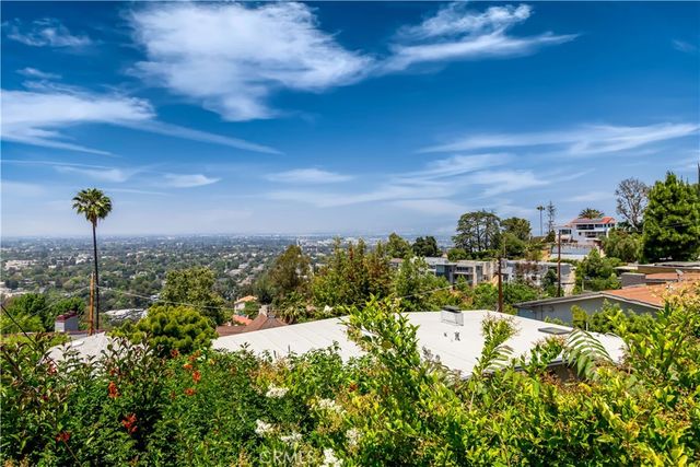 3546 Berry Drive, Studio City, CA 91604