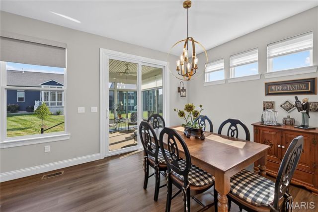 933 Sugar Pear Street, St Charles, MO 63301
