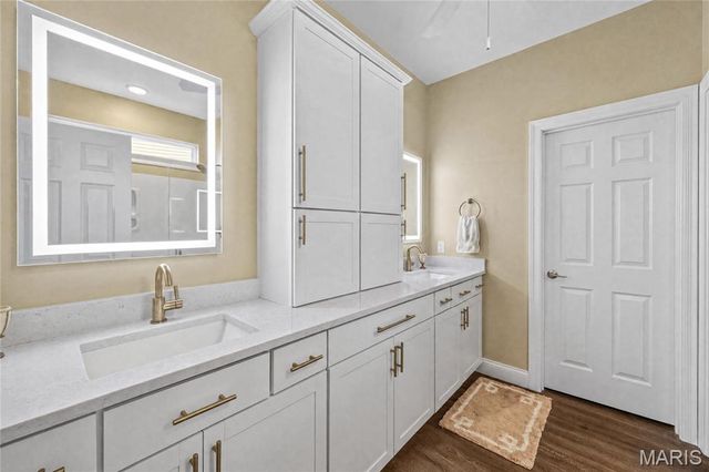 933 Sugar Pear Street, St Charles, MO 63301