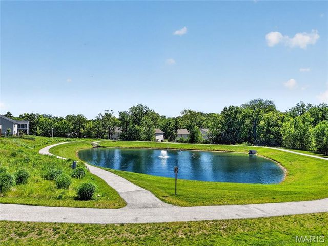 933 Sugar Pear Street, St Charles, MO 63301