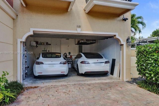 1121 NE 14th Ave 1121, Fort Lauderdale, FL 33304