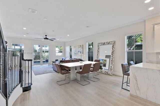 1121 NE 14th Ave 1121, Fort Lauderdale, FL 33304