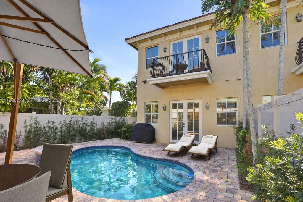 1121 NE 14th Ave 1121, Fort Lauderdale, FL 33304