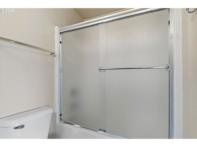 7518 N BURLINGTON Ave, Portland, OR 97203