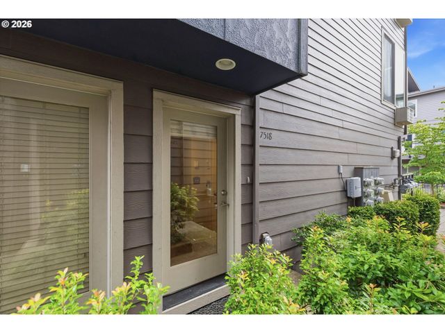 7518 N BURLINGTON Ave, Portland, OR 97203