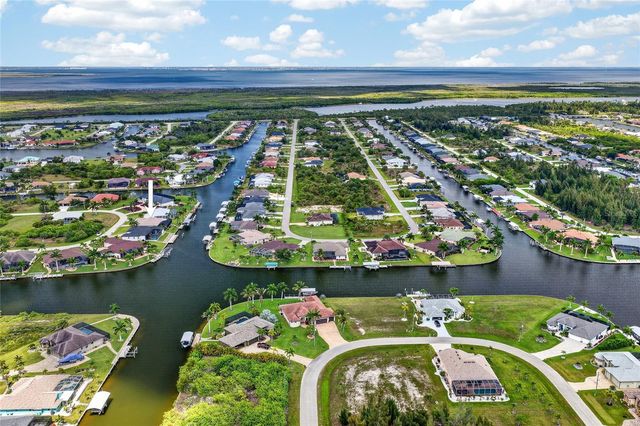 8232 ANTWERP CIRCLE, Port Charlotte, FL 33981