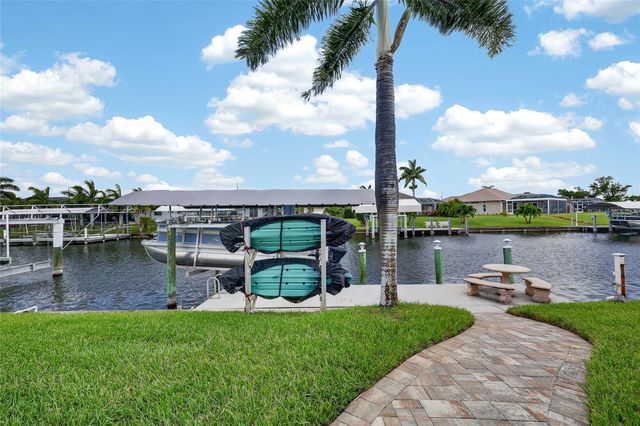 8232 ANTWERP CIRCLE, Port Charlotte, FL 33981