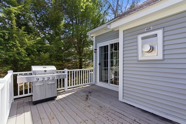 22 Sauta Farm Way 22, Hudson, MA 01749