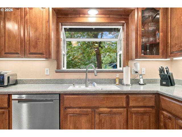 11335 Se BECKMAN Ave, Milwaukie, OR 97222