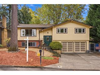 11335 Se BECKMAN Ave, Milwaukie, OR 97222