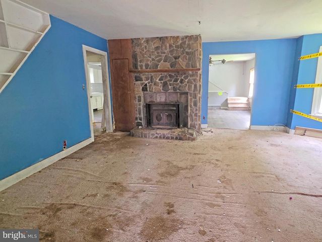 808 LINCOLN RD, Mullica Hill, NJ 08062