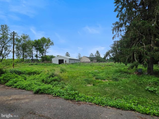 808 LINCOLN RD, Mullica Hill, NJ 08062