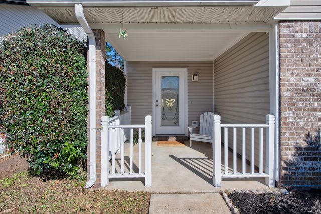 67 NW Olde Cypress Circle, Fort Walton Beach, FL 32548