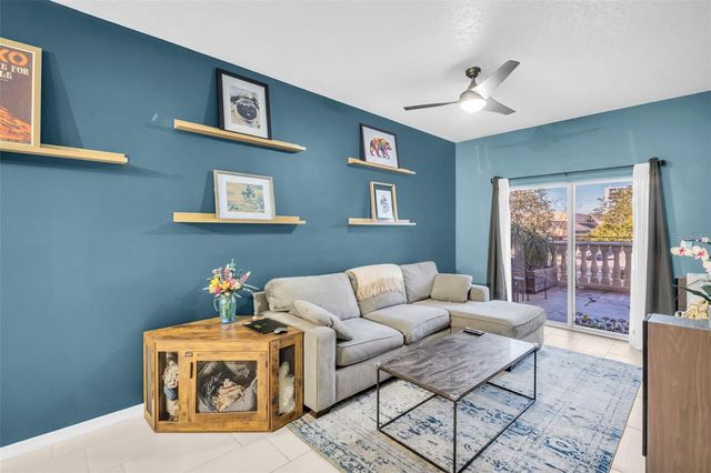 316 8TH STREET S 104, St Petersburg, FL 33701