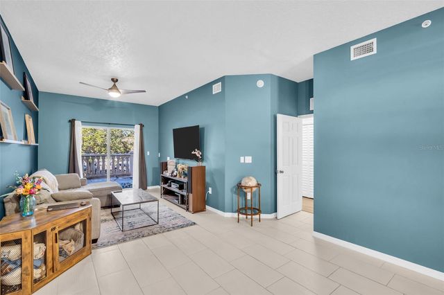 316 8TH STREET S 104, St Petersburg, FL 33701