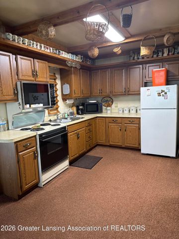 3107 Amherst Drive, Lansing, MI 48906