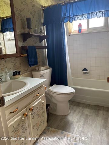 3107 Amherst Drive, Lansing, MI 48906