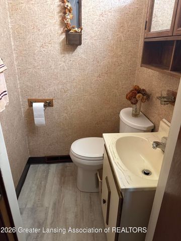 3107 Amherst Drive, Lansing, MI 48906