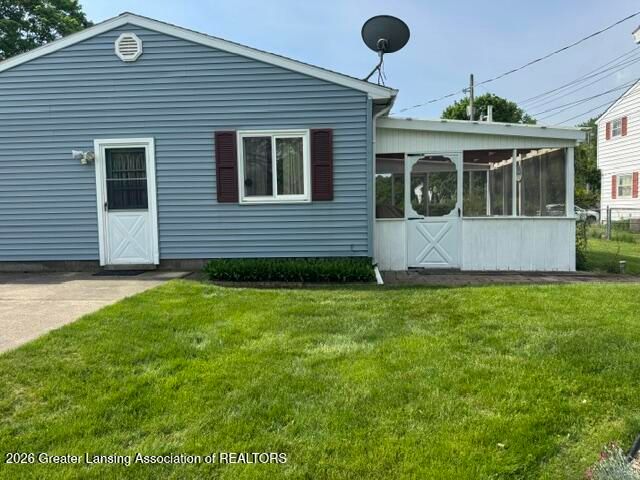 3107 Amherst Drive, Lansing, MI 48906